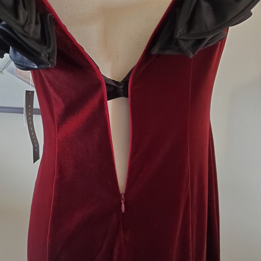 🔥Aidan Mattox Off the Shoulder Velvet Dress - Picture 11 of 16